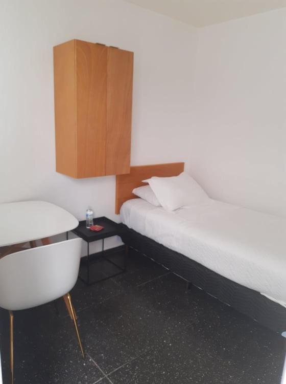 Estudio #5 Casa Fatima, 8 Min Del Centro 1 Persona グアダラハラ エクステリア 写真