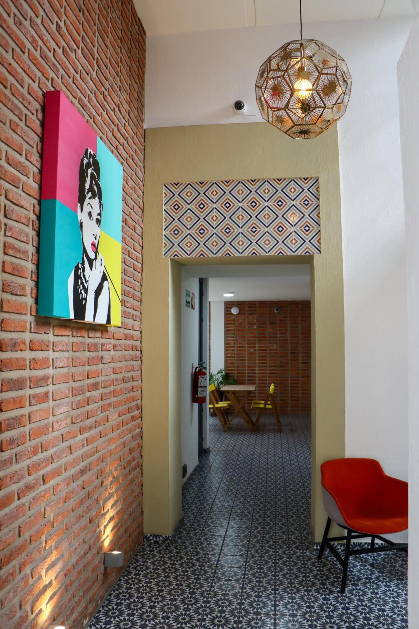 Estudio #5 Casa Fatima, 8 Min Del Centro 1 Persona グアダラハラ エクステリア 写真